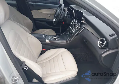 2018 Mercedes-Benz C 300 4Matic from USA, damaged, VIN 55SWF4KB3JU269268